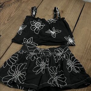 Zara Black Floral Embroidered Two-Piece Set Shirt Size 7 & Skort Size 6